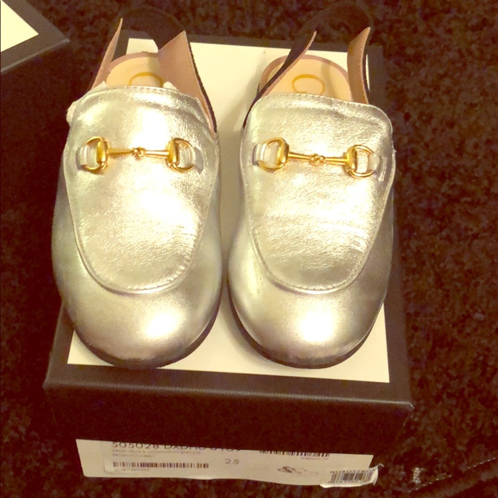 Gucci slides